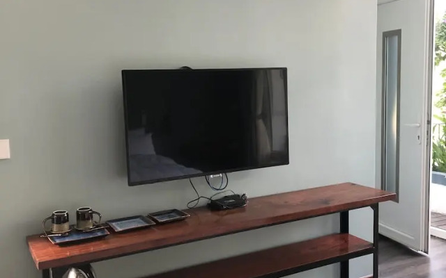 Anbang Banyan