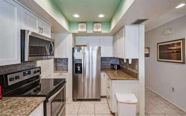 Turtleback 09 3 Bedroom Villa by RedAwning