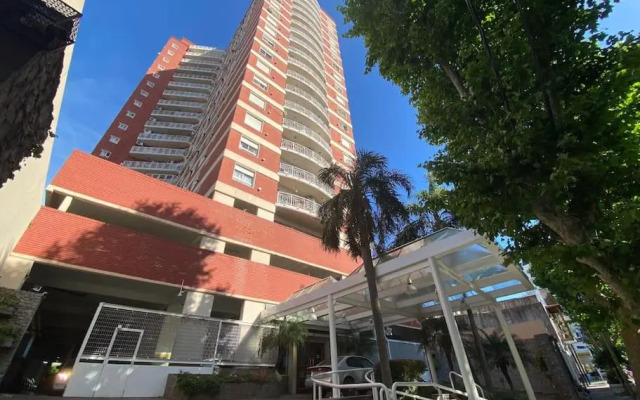 Tigre Center Tower - Con piscina y seguridad 24hs - Opcional cochera