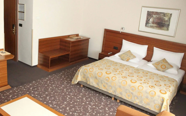Hotel Piramida