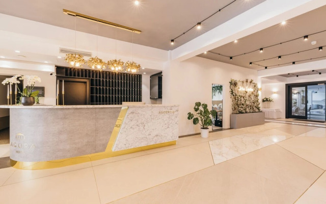 Hotel Agora
