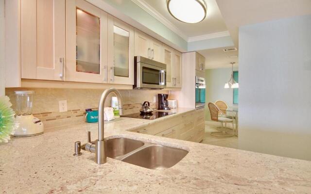 Land's End 11-406 Beach Front - Premier