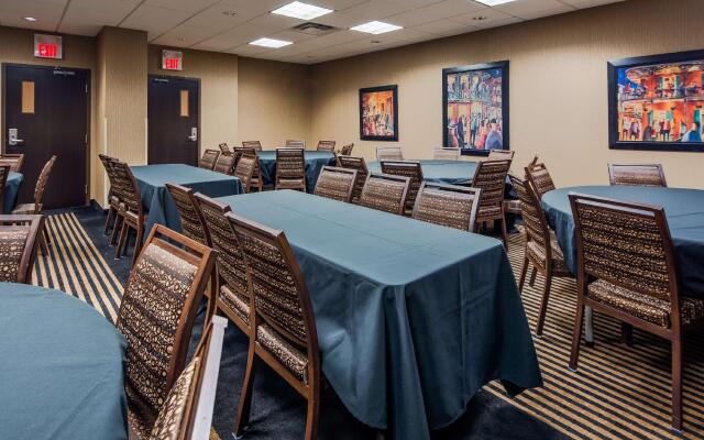 Best Western Plus South Edmonton Inn & Suites