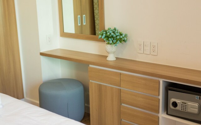 Republic Apartments Saigon Airport