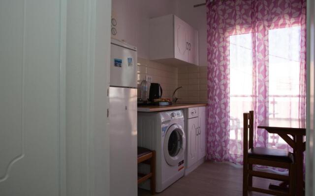Sea Breeze Hotel