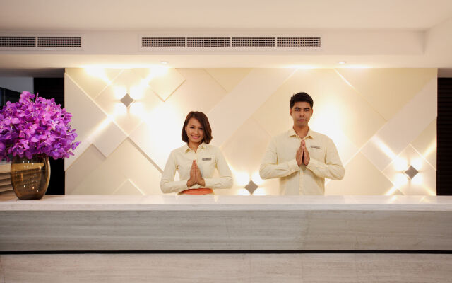 Chiva Bangkok Hotel (SHA Extra Plus)