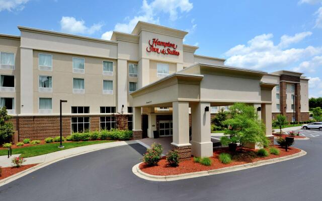 Hampton Inn & Suites Huntersville