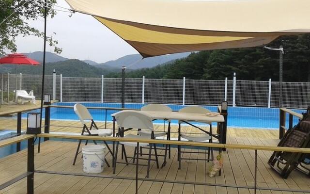 Pureunhaneul Pension