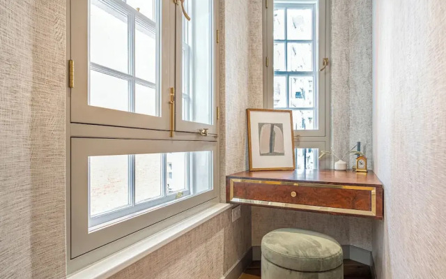 Luxury flats near Big Ben and London Eye