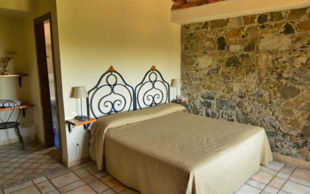 Antico Borgo Etneo Country Hotel