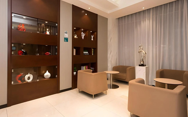 City Comfort Inn Xiangyang Gucheng Railway Station