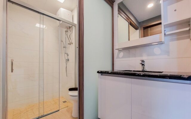 Relaxing 2Br At Sky House Bsd Apartment