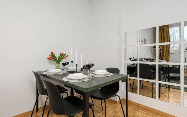 Lumina apart near Łazienki Królewskie