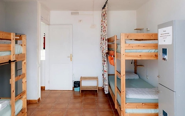 Endless Summer Hostel - Adults Only