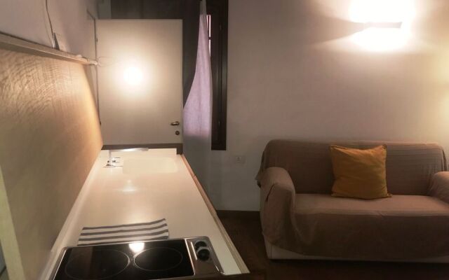 Modern Apartment in Venice GF