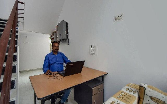 Shiv Villa By OYO Rooms