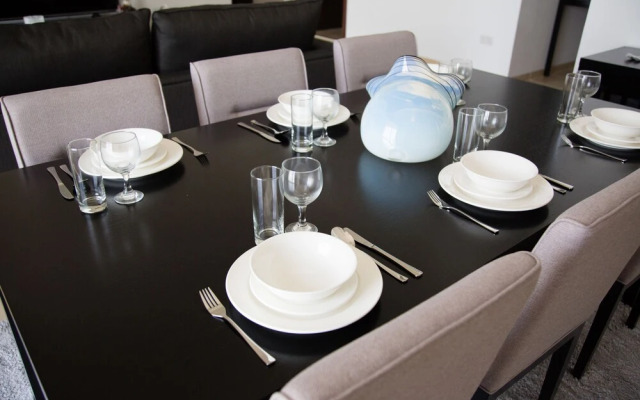 Shams by Hi Guests Vacation Homes