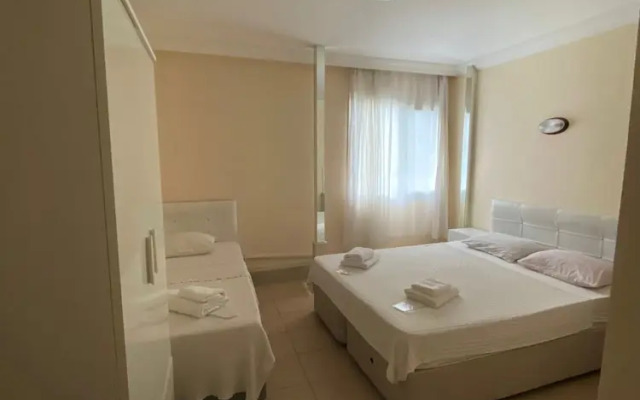 Mandarin Beach Hotel ve Restaurant