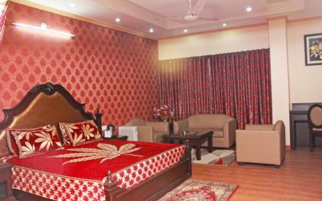 Hotel Shikhar & Restaurant