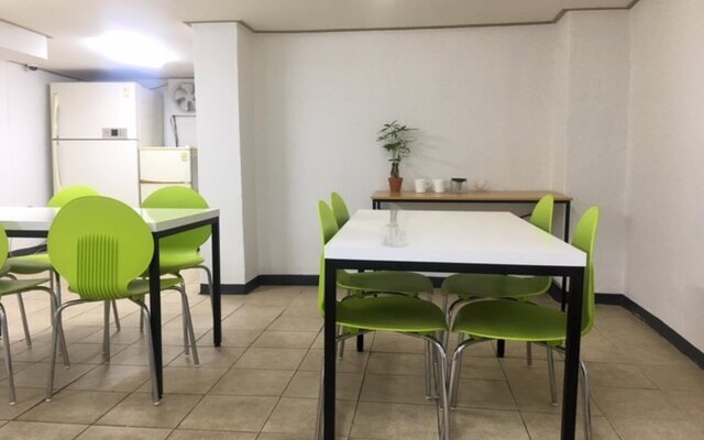 J mini Hotel Jongno Insadong