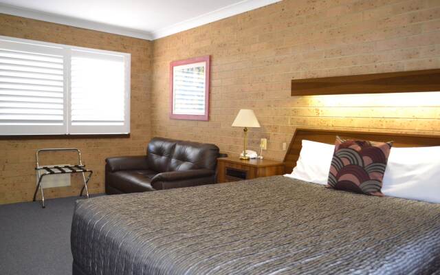 Tamworth Motor Inn & Cabins