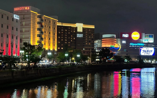 FukuokaKoryou GuestHouse