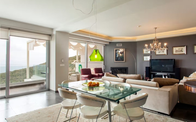 Seaview Villa