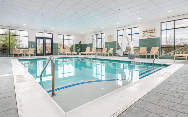 Hampton Inn & Suites Hartford-Manchester