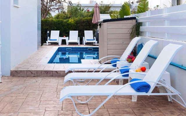 Katherine Ayia Napa in Ayia Napa