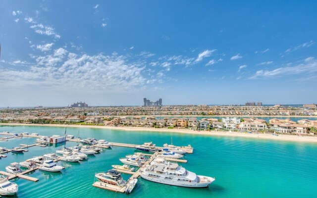 Maison Privee Tiara Diamond