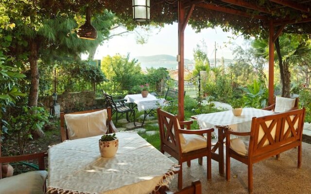 Gunebakan Taliani Otel