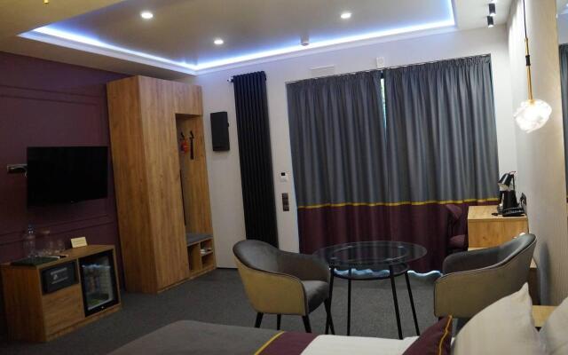 Green Garden Hotel