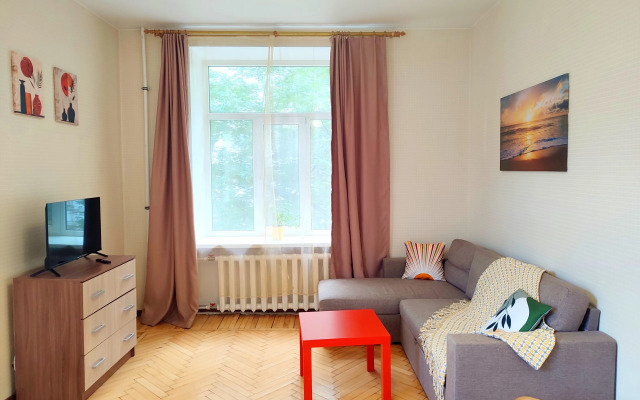 Веста на Новгородской 25Б