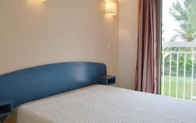 Appartement Golfe Juan, 2 pièces, 4 personnes - FR-1-252-140