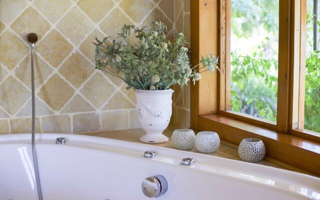 The White Cabins - Chateau Provence - Adults Only