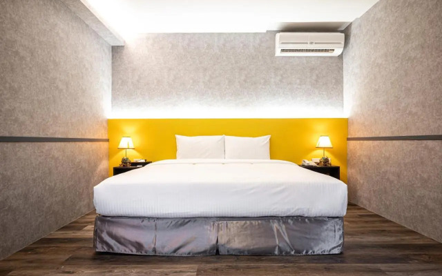 Yilan East Motel
