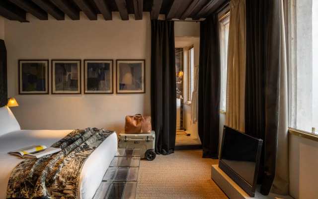 The Venice Venice Hotel