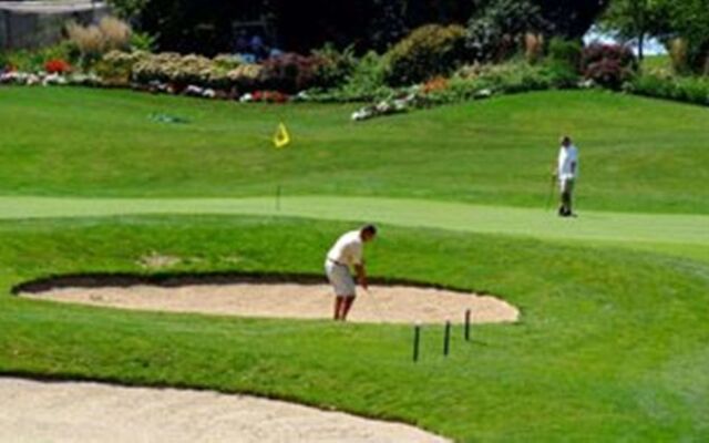 Hampton Inn & Suites Canton