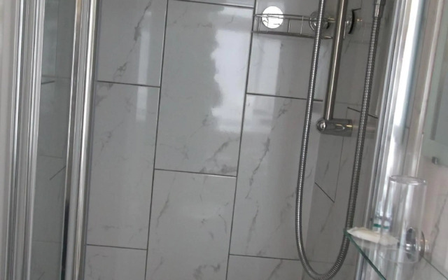 The Holmeleigh Hotel