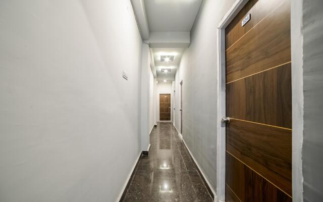 OYO 45138 Hady Inn
