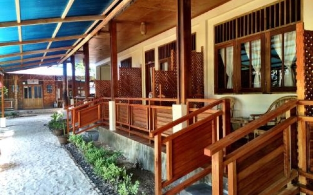Two Fish Resort Bunaken