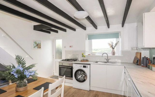 12 Brynffynnon