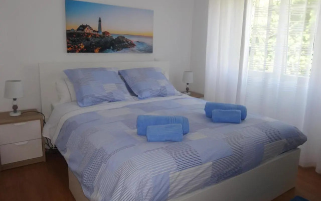 Pine Tree Villa