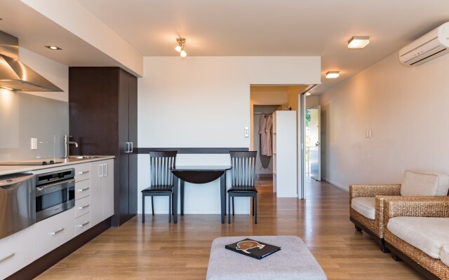 Sea Spray Suites