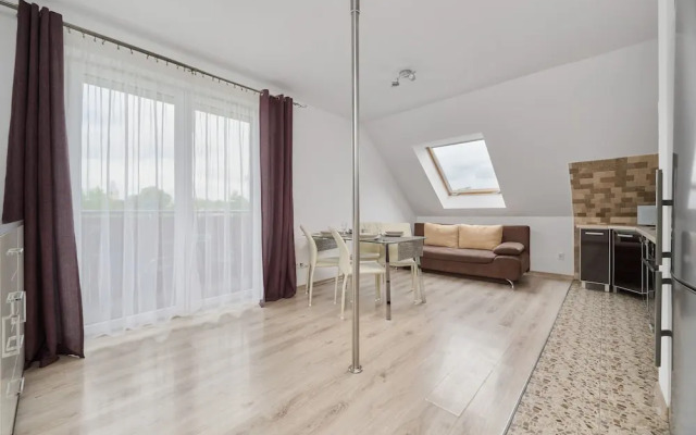 Semaforowa Apartment Wroclaw by Renters