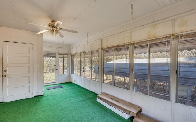 Greenville Home w/ Private Yard Near Downtown!