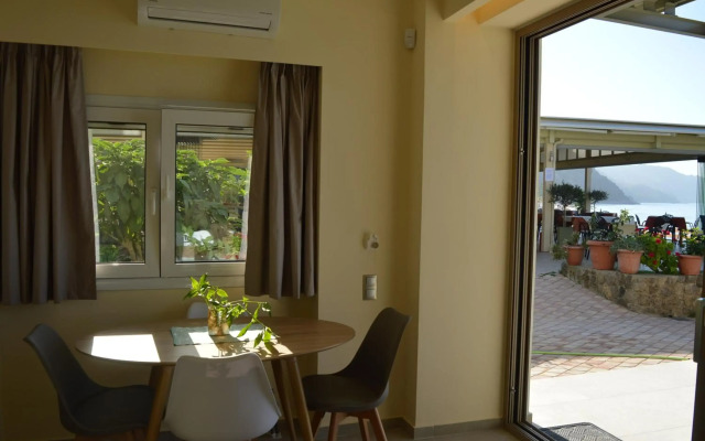 Glyfada Beach Hotel