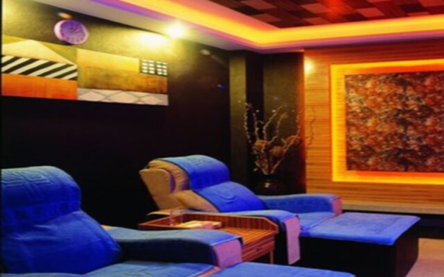 Berlin Holiday Hotel