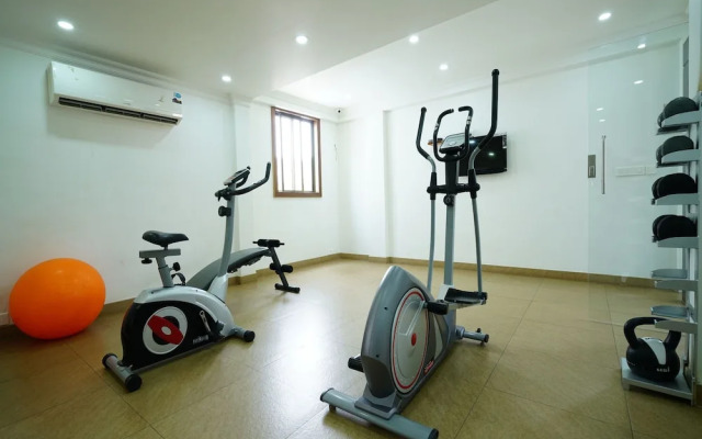 OYO 15155 Hotel Mart View