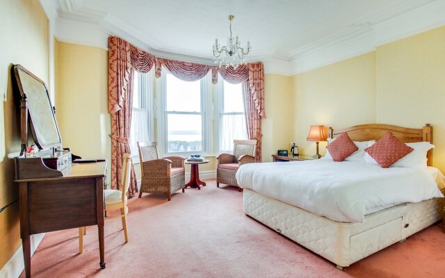 Summerhill Hotel